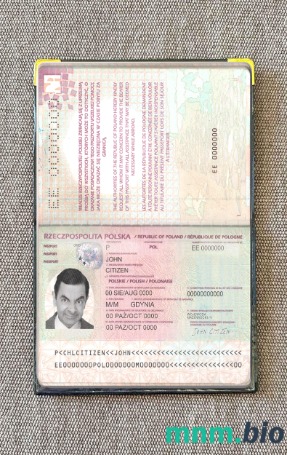 Polska paszport (2011-2018) wygląd zdjęcia pliki PSD, skan i fotografowany obraz